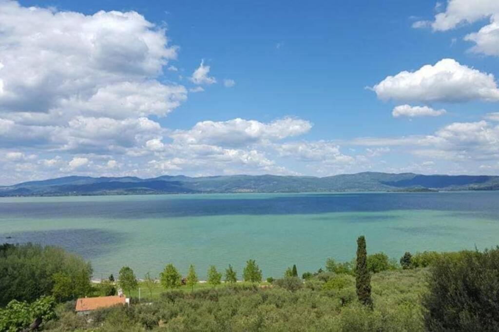 Bellavista La Tua Romantica Vacanza Sul Trasimeno カスティリオーネ・デル・ラーゴ エクステリア 写真
