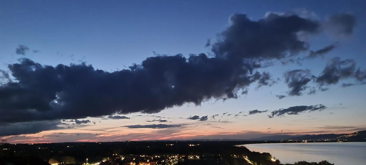 Bellavista La Tua Romantica Vacanza Sul Trasimeno カスティリオーネ・デル・ラーゴ エクステリア 写真